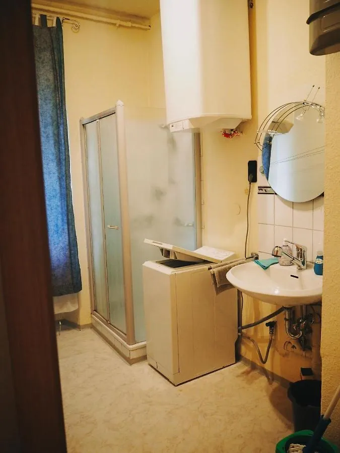 Nuernberg Zentrale Wohnung Mit Wlan 0*, Nuremberg Germany